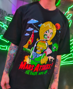 REMERA MARS ATTACKS
