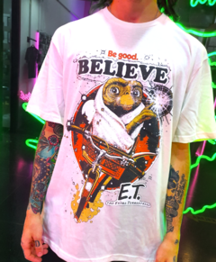 REMERA E.T. (BE GOOD)