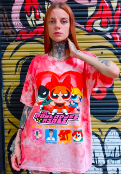 REMERA CHICAS SUPERPODEROSAS *PINK BATIK* - comprar online