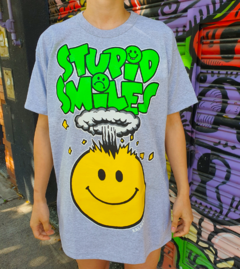 REMERA STUPID SMILES - comprar online