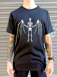 REMERA AFTER LIFE