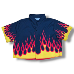 CAMISA CROP FLAMES (LLAMAS)