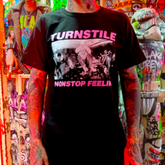REMERA TURNSTILE