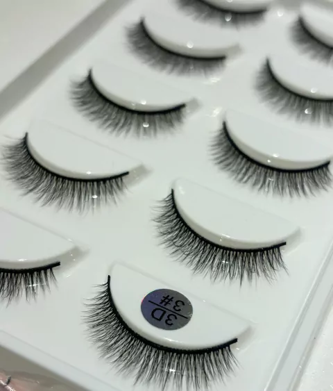 Cartela de Cílios Artesanais Floritudo 3#