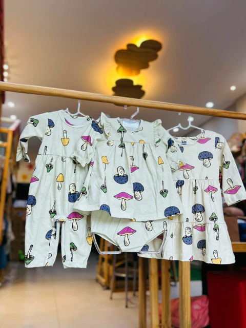 Macacao Longo M Malha Cogumelo Kids - Off-White - comprar online