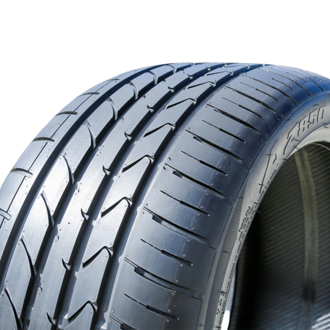 Pneu Aro 21 285/40 R21 109Y XL Atturo AZ850
