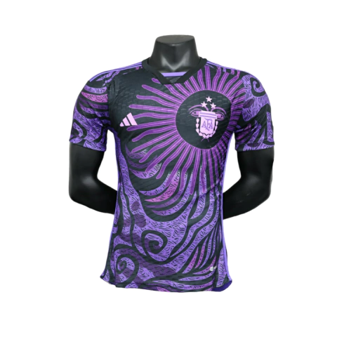 Camisa Seleção Argentina Edição Especial 23/24 - Jogador Adidas Masculina - Preta com detalhe em roxo