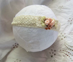 Vincha beba en broderie