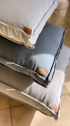 Cama Atenas - S (60x50 cm) - GRIS NUBE - tienda online