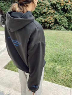 BUZO HOODIE - PERROS. en internet