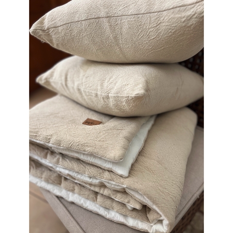 COMBO 3 CUERPOS (1 PILLOW + 2 ALMOHADONES)