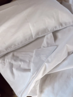 Imagen de JUEGO DE SABANAS 100% ALGODÓN - QUEEN - 180 hilos (4 piezas)