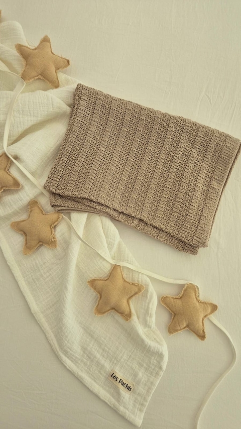 Manta Tejida De Hilo Beige