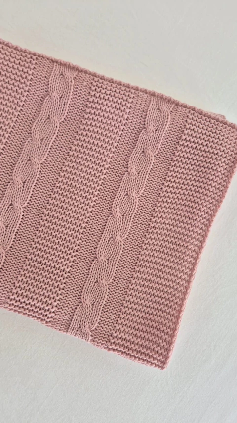 Manta Tejida De Lana Rosa viejo - comprar online