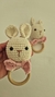 Sonajero crudo moño rosa agarre madera - comprar online