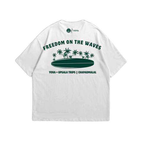 Remera Oversize Blanca Freedom on the Waves - comprar online