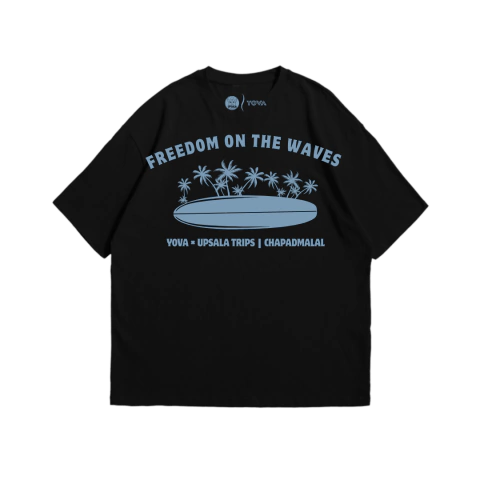 Remera Oversize Negra Freedom on the Waves - comprar online