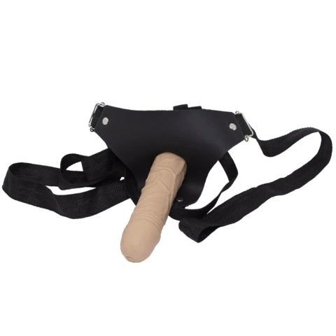 Cinta peniana com prótese bege de 16,5x4 cm, com suporte preto e tiras ajustáveis.