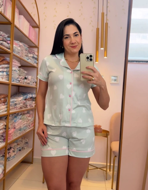PIJAMA AMERICANO CURTO VERDE CORAÇÕES - comprar online