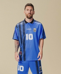 CAMISETA RETRO DE MARADONA 1994