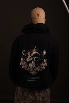 Buzo Oversize Aries - tienda online