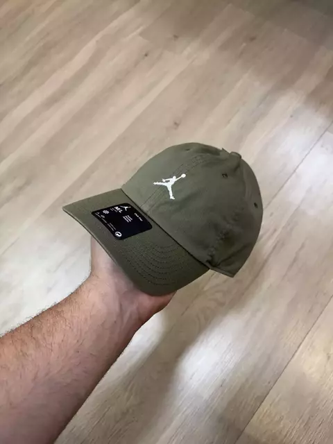 BONÉ JORDAN CLUB (verde musgo)