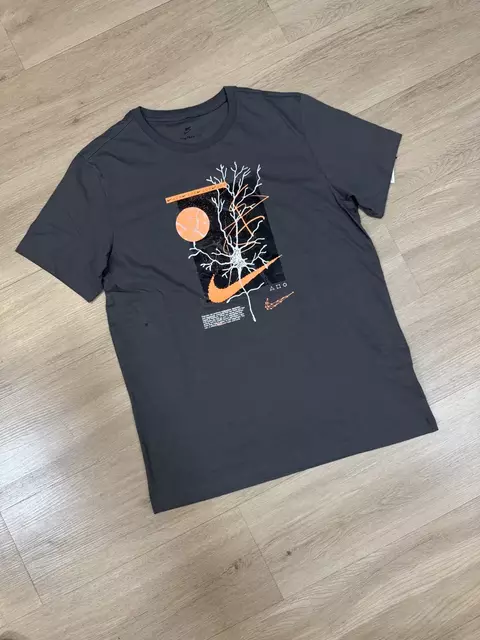 CAMISETA NIKE STORM