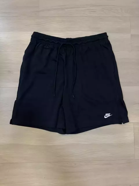 BERMUDA NIKE CLUB (preta)