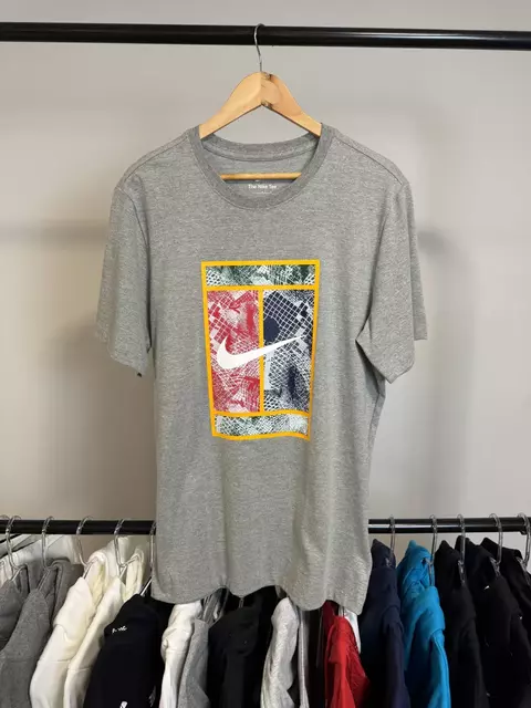 CAMISETA NIKE COURT