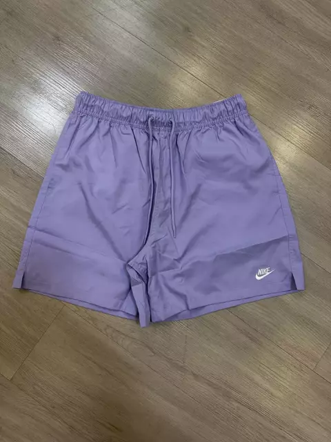BERMUDA NIKE ESSENTIALS (lilás)
