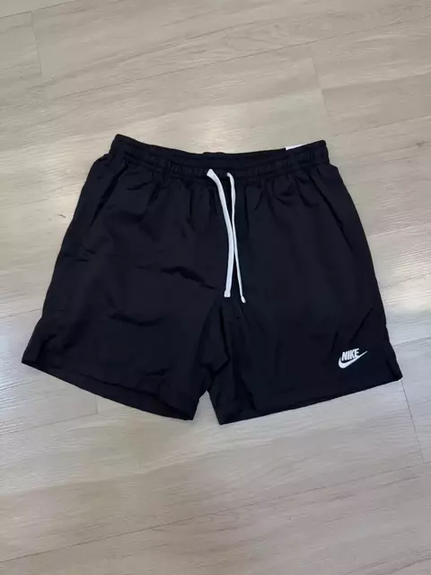 BERMUDA NIKE ESSENTIALS (preto)
