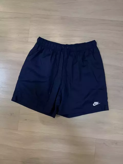 BERMUDA NIKE ESSENTIALS (azul marinho)