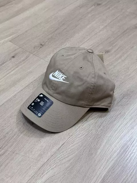 BONÉ NIKE CLUB (marrom)