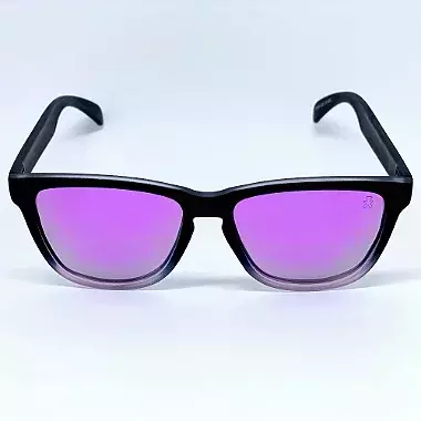 ÓCULOS DE SOL ESPORTIVO ZOOM POLARIZADO - PRETO DEGRADÊ COM ROXO - comprar online