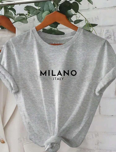 SHEIN Essnce Camiseta de manga corta casual para mujer con cuello redondo y estampado de letras, adecuada para atuendos cotidianos en primavera y vera - comprar en línea
