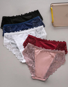5 piezas Ropa interior femenina triangular de encaje de unicolor - comprar en línea