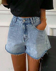 Short de mezclilla corto