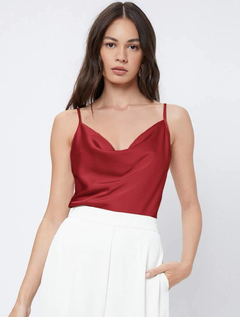 Imagen de Blusa top de tirantes con cuello desbocado