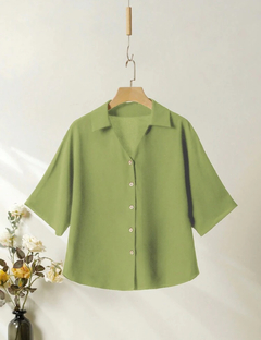 SHEIN JORESS Conjunto de dos piezas de blusa con mangas murciélago y cuello en V y pantalones estampados - Yoa Sales Havana