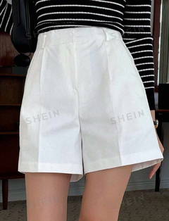 Pantalón Corto De Pierna Ancha Y Liso