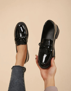 Mocasines planos con lazo & con diseño de fleco