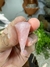 Pêndulo Lapidado e Polido de Cristal de Quartzo Rosa - loja online