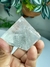 Pirâmide Natural Lapidada e Polida de Cristal Transparente - Amplificação energética - Portal dos Cristais