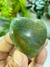 Imagem do Coração de Cristal de Quartzo Verde – Vitalidade e Equilíbrio