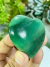 Imagem do Coração de Cristal de Quartzo Verde – Vitalidade e Equilíbrio
