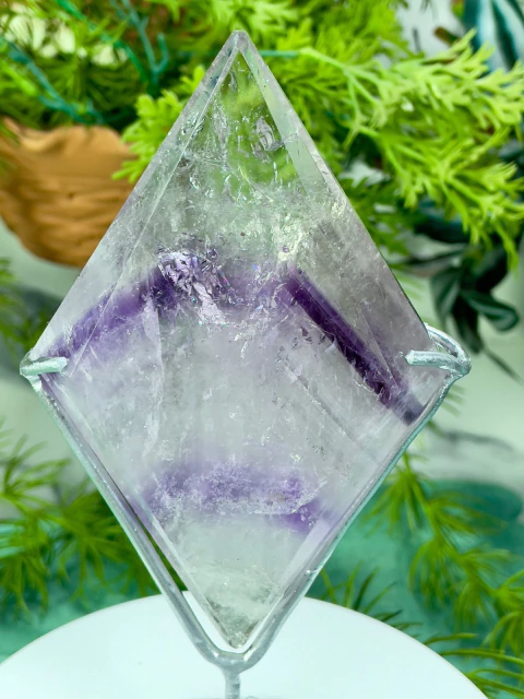 Forma Geométrica Natural de Cristal Ametista - Paz e Tranquilidade - comprar online