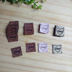 Imagem do 10 ETIQUETAS SINTÉTICAS QUADRADA 2 CM