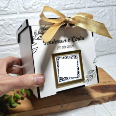 URNA / COFRE CASAMENTO 13X13X13 CM - comprar online