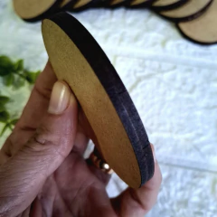 10 BOLACHAS/BASE PARA ARTESANATO OVAL 7,5 X 5,5CM - MDF CRU 6mm na internet