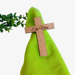 PORTA GUARDANAPO CRUZ ¨ELE VIVE¨ - comprar online